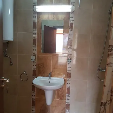 Apolon * نيسيبار