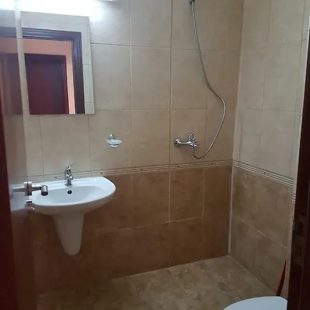 شقة Apolon نيسيبار